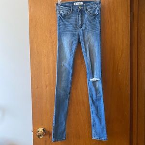 A&F High Waisted Super Skinny Jeans